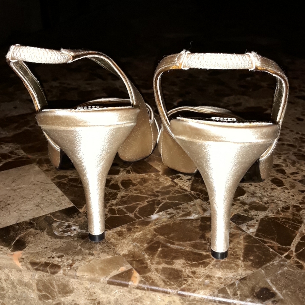 Nina New York Fabric Open Toe Slingback - Picture 5 of 5
